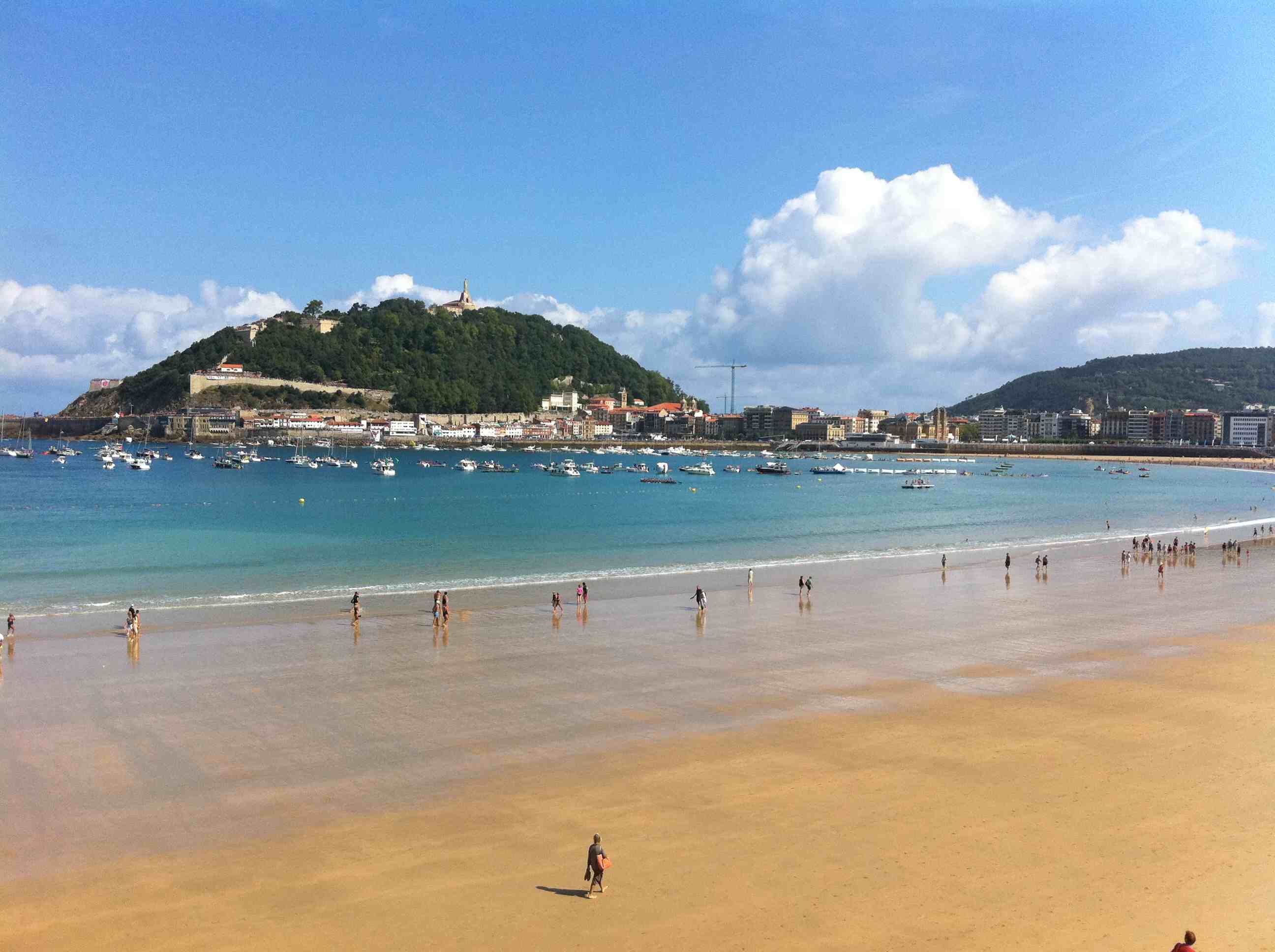 Dónde está la playa de la concha