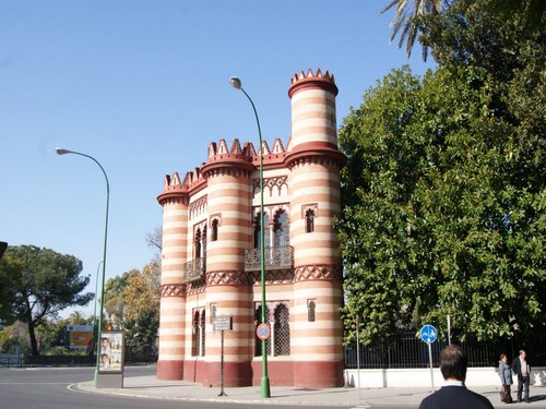 Costurero de la Reina