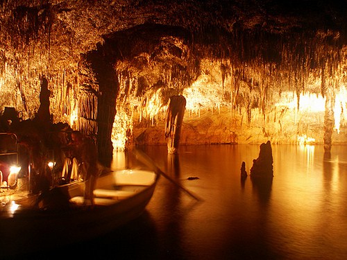 Cuevas del Drach